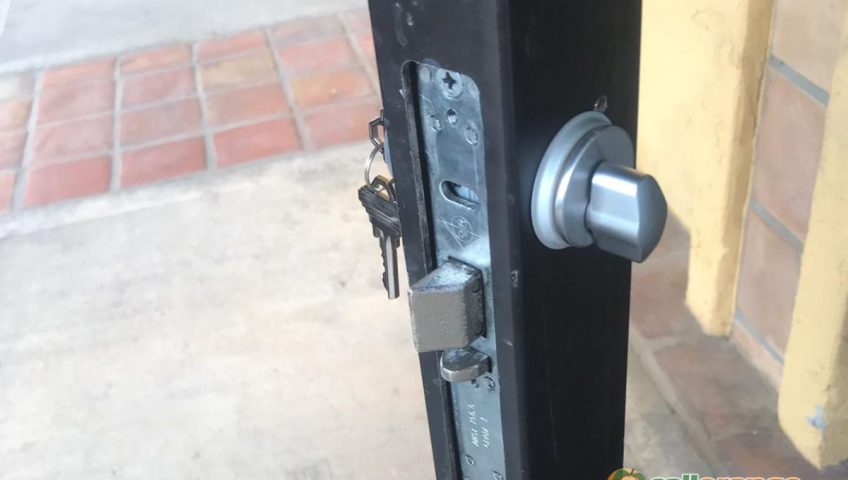 Residential door lock replacement service by locksmith in Tempe Arizona